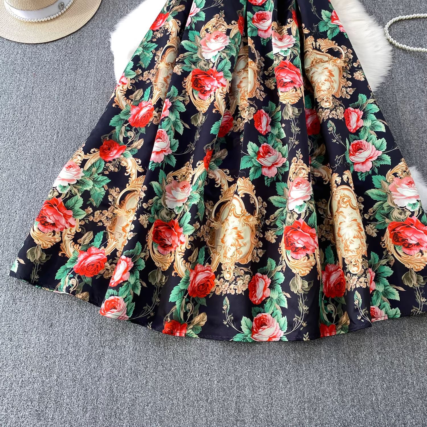 Elegant Court-Style Dress – Cross V-Neck Floral Jacquard Midi Dress With Waist-Defining Silhouette (S-XXL)​_ecoleips.com