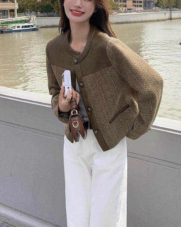 Áo khoác ngắn nữ kiểu Pháp dáng ôm, tay dài, cổ chữ U, phối túi khóa, chất liệu mềm mịn — Màu nâu (vải nâng cấp) chi tiết 6