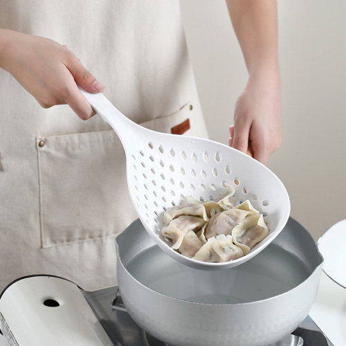 Japanese noodles large colander kitchen high temperature resistant long handle cooking noodles drain drain net household dumplings wonton strainer