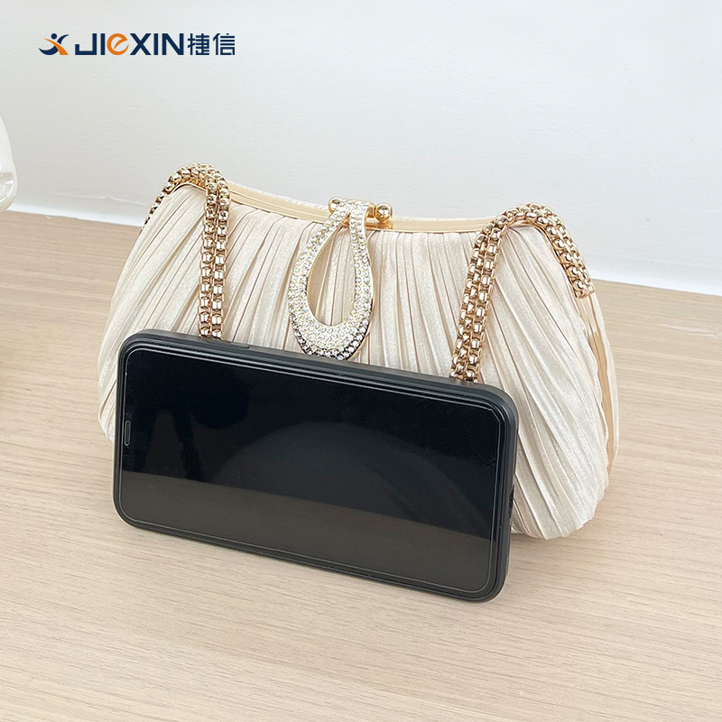 New Cross-Border Pleated Evening Bag Solid Color Handbag Simple Versatile Trendy Elegant Cheongsam Banquet Bridal Women's Bag - Thumbnail 2