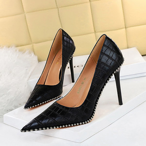 9611-8 retro stone grain high heels for women's shoes heel with shallow mouth pointed metal beads rivet women's shoes