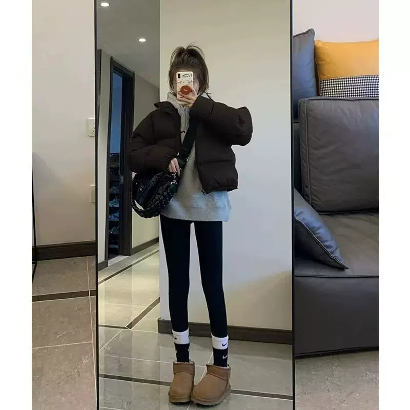 秋冬季时尚穿搭高级感羽绒棉服女款2025洋气面包服纯色短款外套