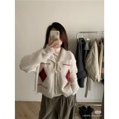 韩系休闲风独创设计对襟翻领开衫毛绒感提花编织菱形短款外套上衣