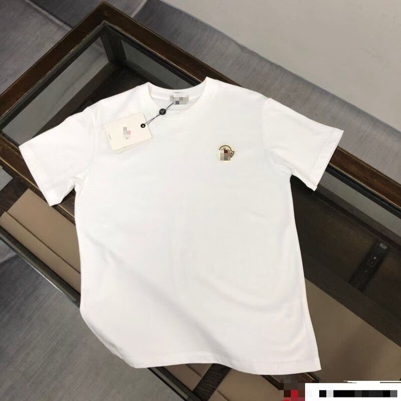 Spring and Summer New Mask Classic All-match Single-ogo Embroidered Badge Short-sleeved T-shirt Unisex Casual Loose Ins for Men and Women