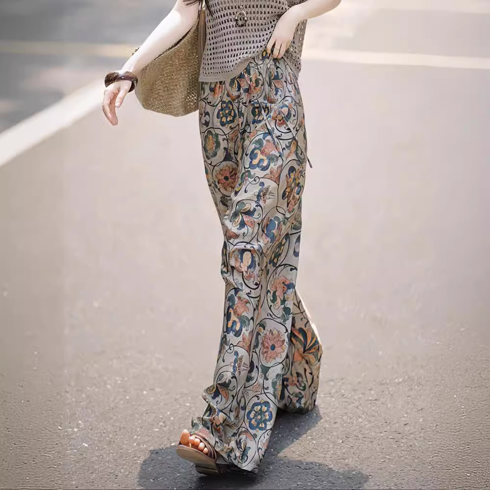 Quần ống rộng lụa băng in hoa cạp cao dáng suông mùa hè — Màu hoa