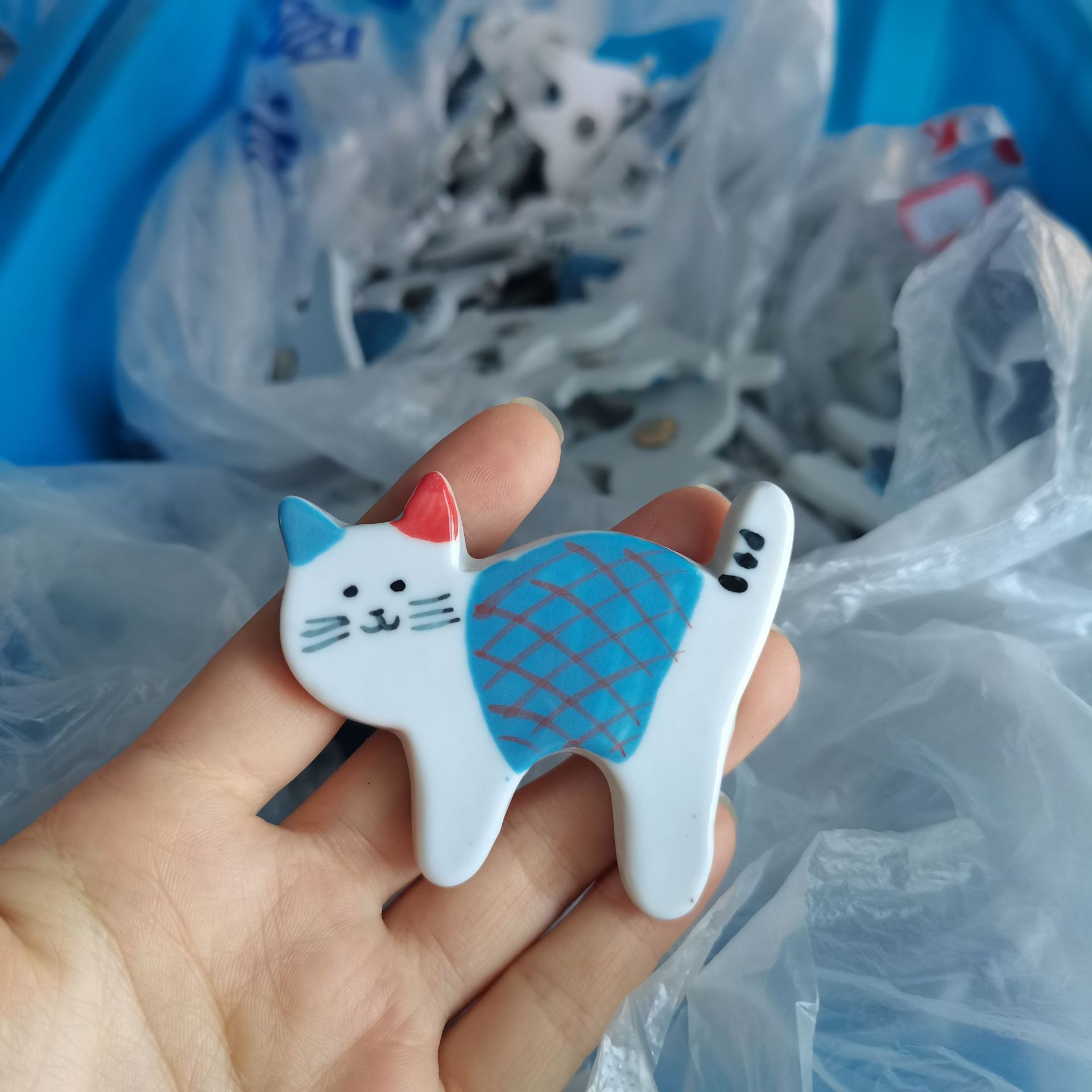 격자무늬 고양이 냉장고 자석(세라믹) 1개