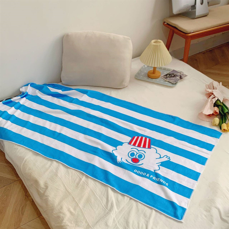 Foreign Trade Wholesale Inventory Last Order Live Broadcast Supply Group Purchase ~ Blue and White Stripesd Holiday Style Super Comfortable Bath Towel Beach Towel