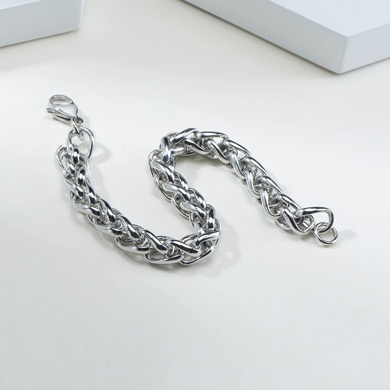 Fashion Geometric Titanium Steel Metal Bracelets 1 Piece display picture 5
