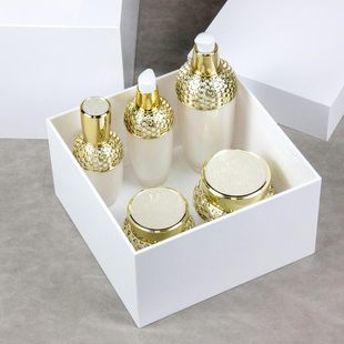 ��ɫ�����������w�����������cչʾ��������չʾ��������ռ{�к�