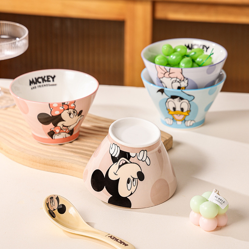 [Selección de calidad y precio] Disney original nuevo Mickey Dougasa Bowl 12.9 * 7.6 un paquete de cubiertos de fondo plano