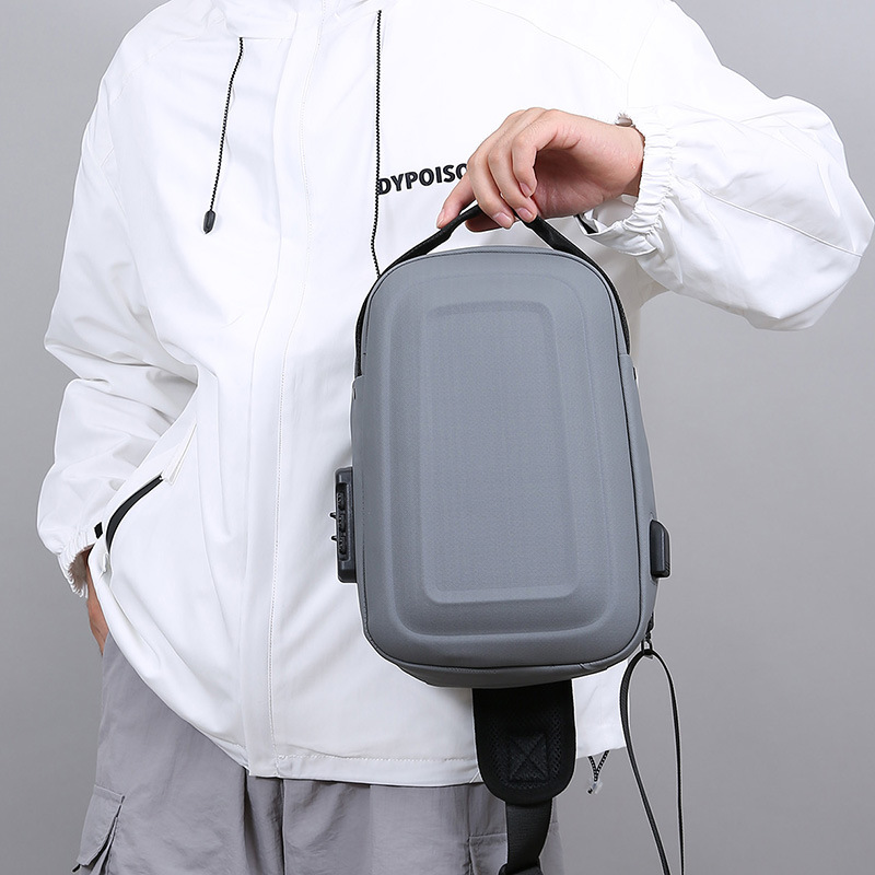 Fashionable sports chest bag
