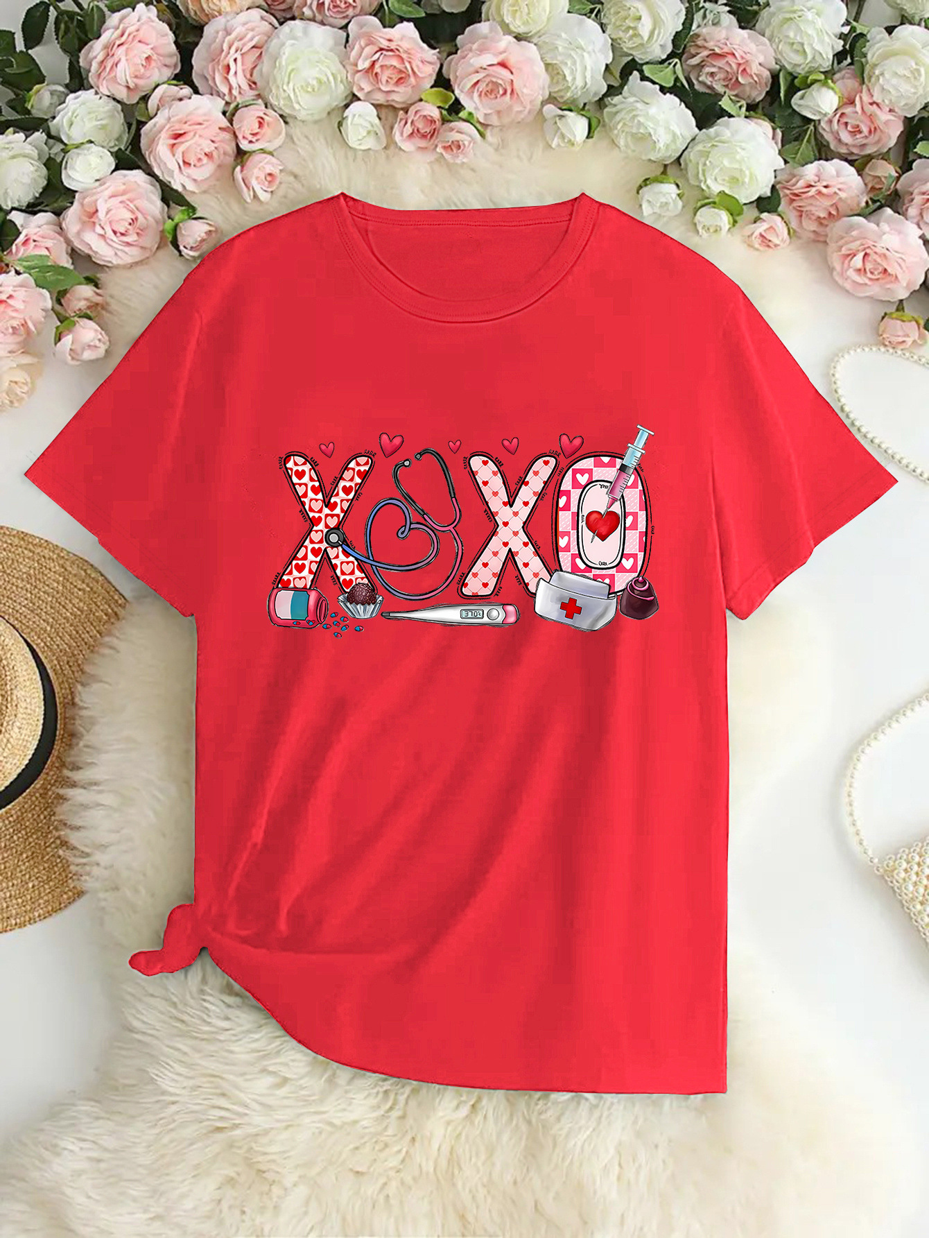 情人节XOXO字母印花女士T恤 - 休闲圆领短袖上衣，春夏季系列，可