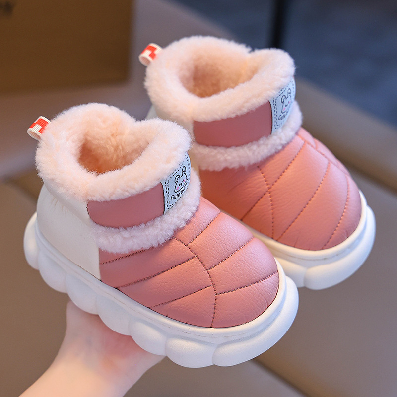 2024 nuevos zapatos de tacones de algodón de invierno para niños y niñas calientes y peluche PU impermeable zapatos para niños pequeños y medianos