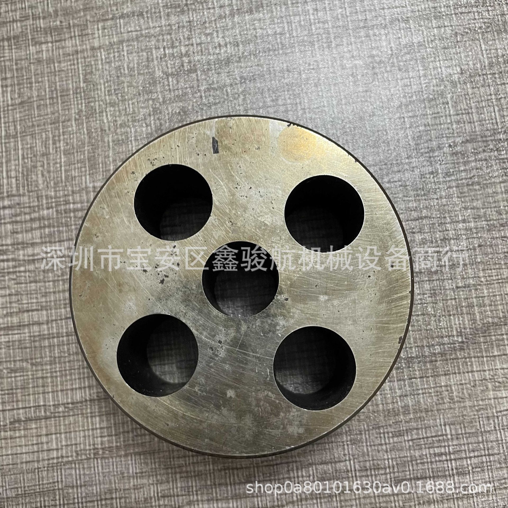 适用Cummins康明斯发动机ISX QSX15惰轮轴3680239 惰轮轴