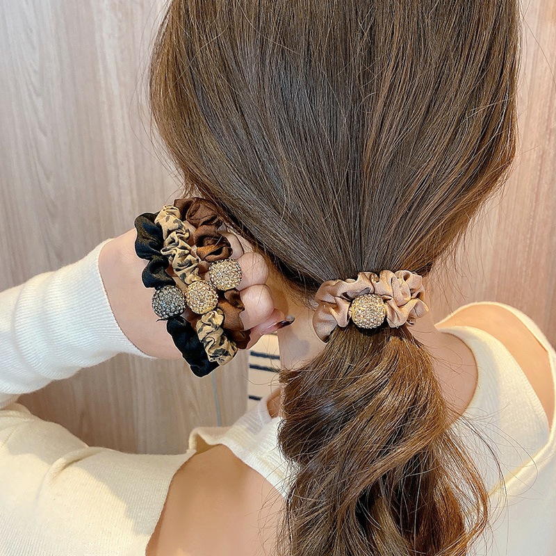Coffee color full diamond ball sausage ring
