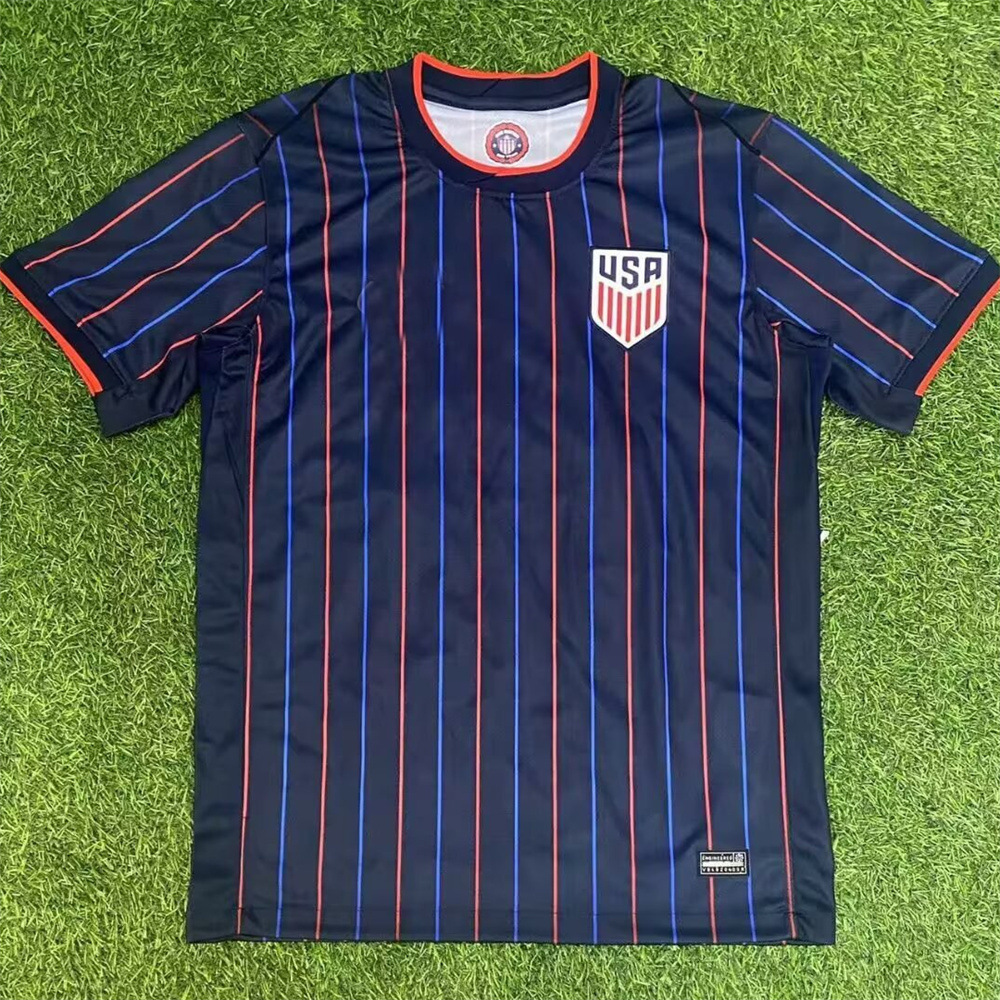 25 - 26 American Guest Black