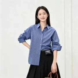 女式衬衫;休闲裤;羽绒服