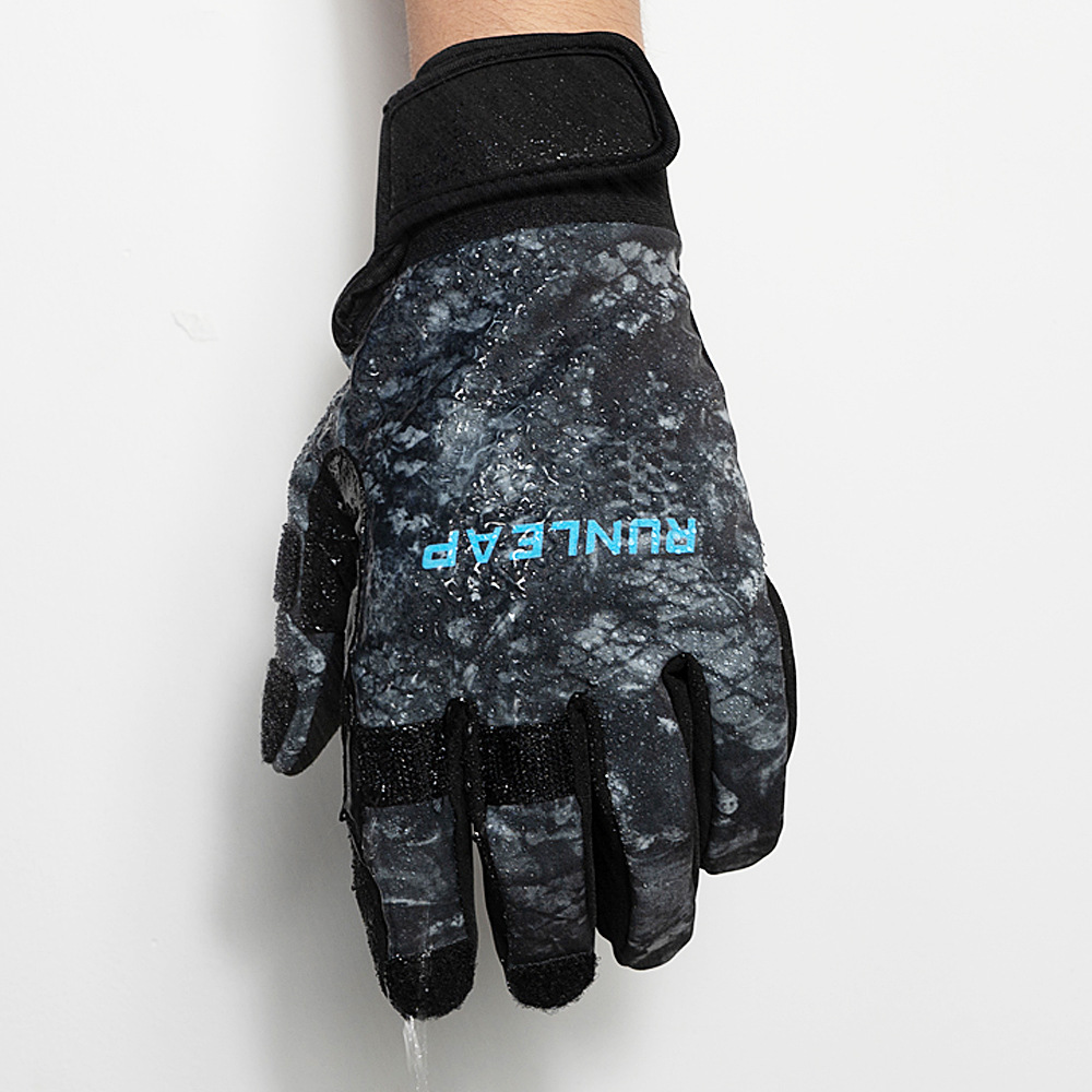 秋冬男女式迷彩手套全指户外防滑保暖抓绒手套触摸屏专业钓鱼手套