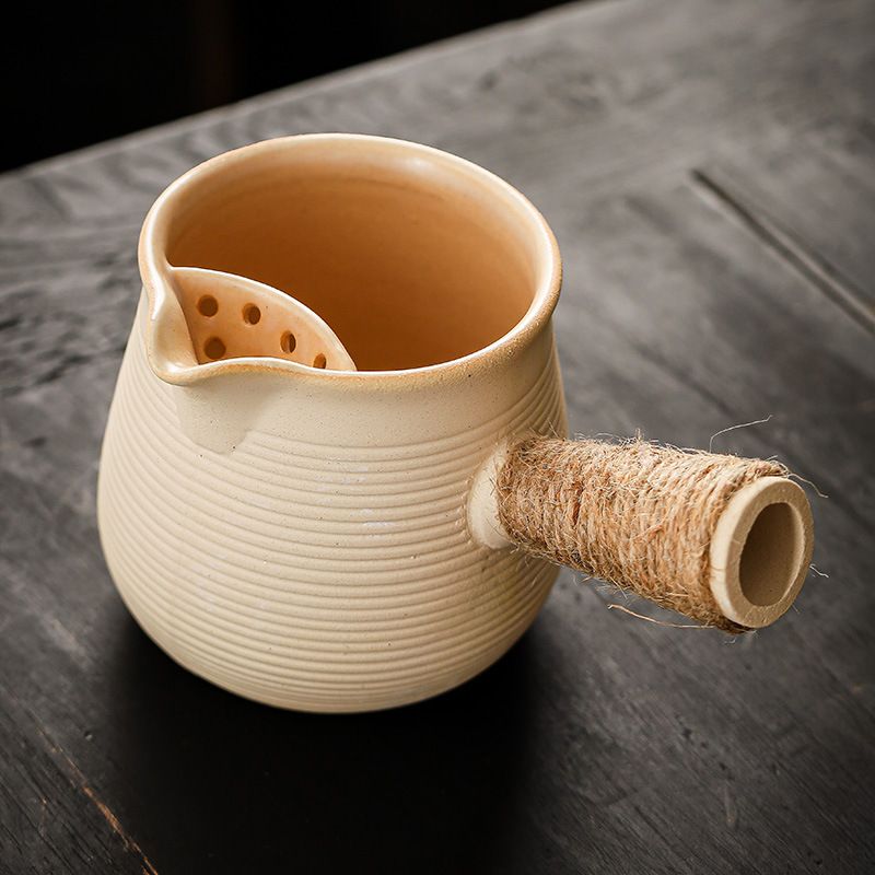 Pote del té, pote del té, pote del té, fabricante de té, pote del té de la leche, taza de té, fuego abierto del traje, tetera seca