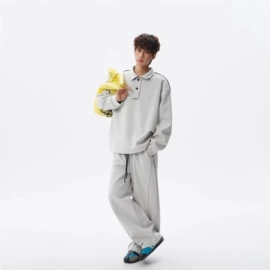 男式针织衫;男式夹克;男式休闲裤