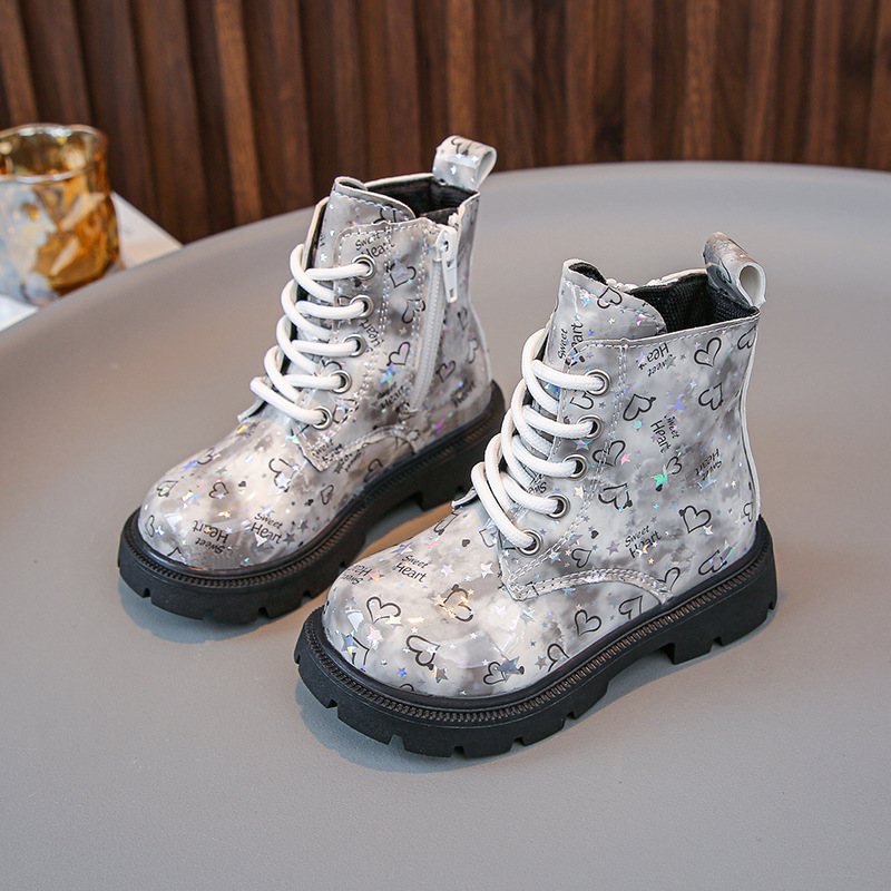 Botas infantis Martin de cano médio com estampa de couro brilhante, novas botas infantis Martin para meninas, botas de cano médio da moda para meninos, outono/inverno 2024_voghion.com
