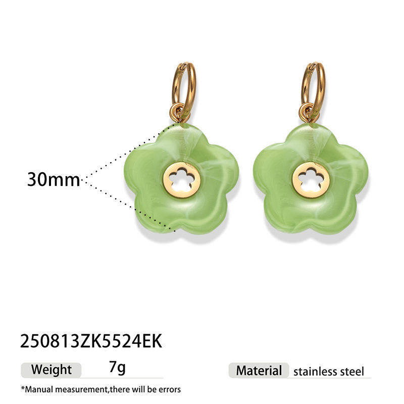Tiana primavera y verano pequeña cadena de clavícula fresca dulce colgante de flor de moda nicho alta sensación joyería de mujer al por mayor
