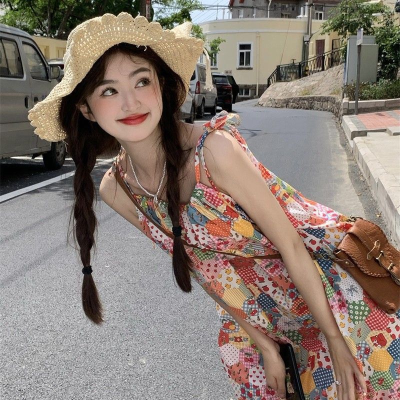 Unique Designer Floral Spaghetti Strap Dress for Women, Summer Fashion, Sweet and Fresh, Age-Reducing, Unique Long Dress, Ins Style Unique Designer Floral Spaghetti Strap Dress for Women, Summer Fashion, Sweet and Fresh, Age-Reducing, Unique Long Dress, Ins Style