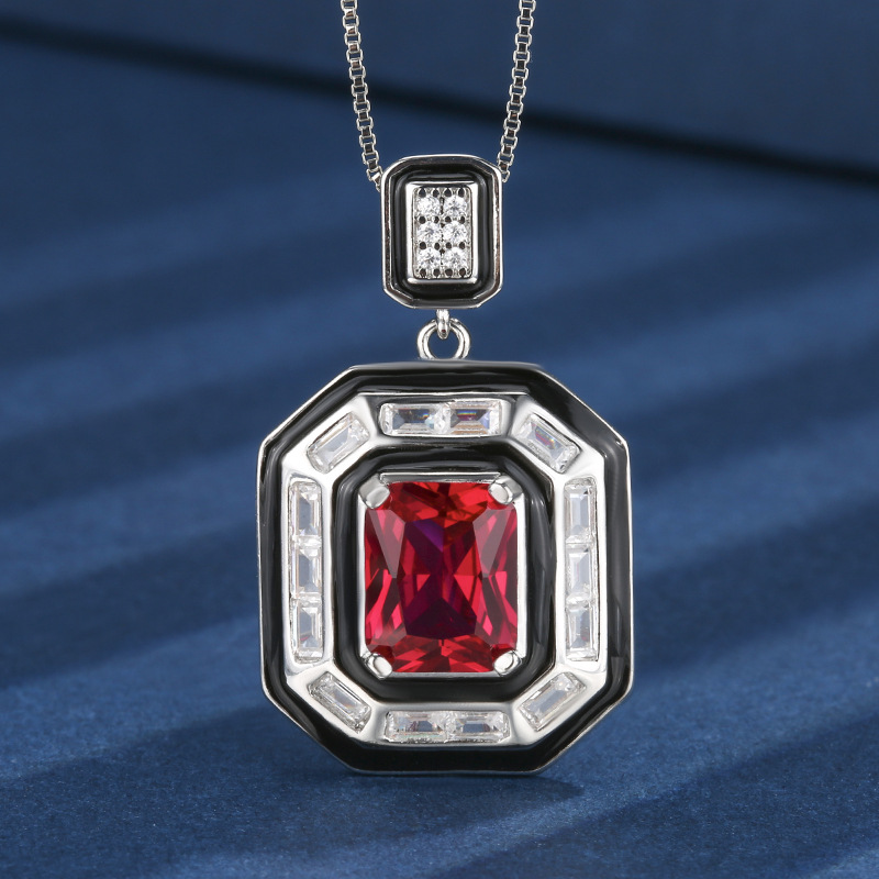 Otoño e invierno nuevo estilo Zhuang Shengsheng joyería con alto contenido de carbono diamante flor de hielo corindón rojo con incrustaciones de cobre diamante cuadrado traje retro 8*10