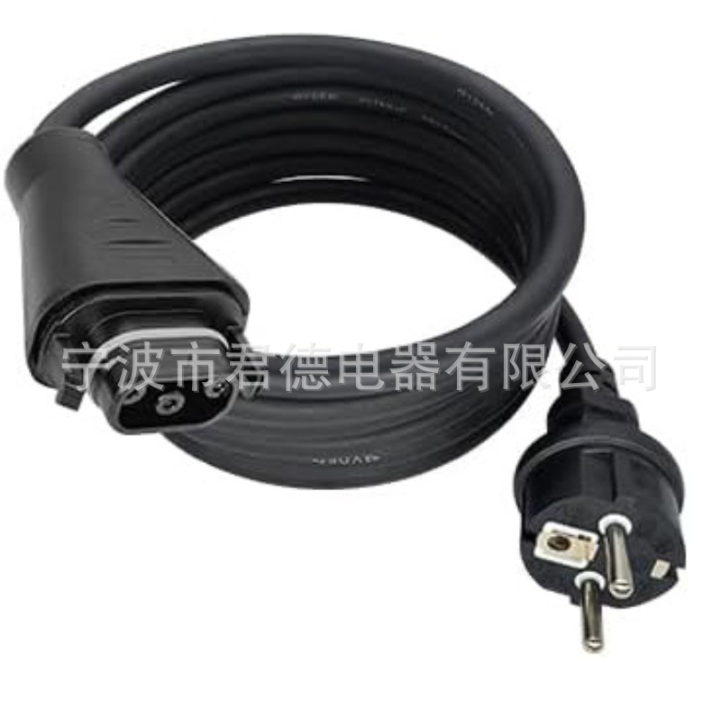 跨境BC05接头IP44防水插头微型逆变器DC光伏延长线电源板BS认证