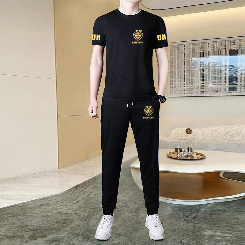 2025 new summer suit men's loose ice silk fashion high sense casual sports short sleeve shorts suit