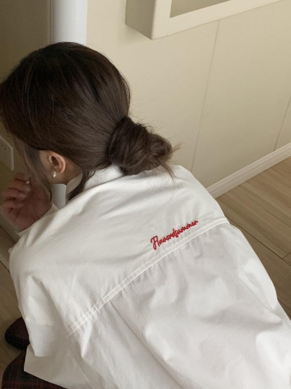 免烫系列~芥末自制青春派对字母刺绣衬衫女春秋小个子设计感衬衣|undefined