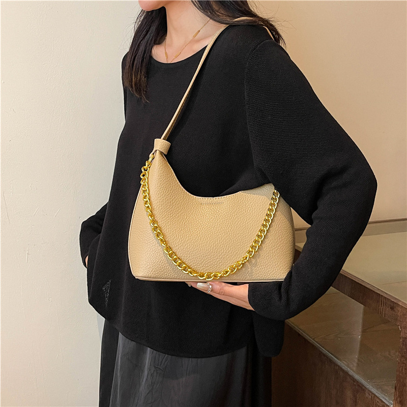 Minimally designed niche women's 2024 new winter underarm casual fashion commuting shoulder bag_voghion.com