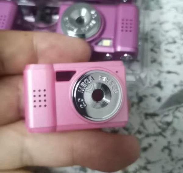 Pink short focus