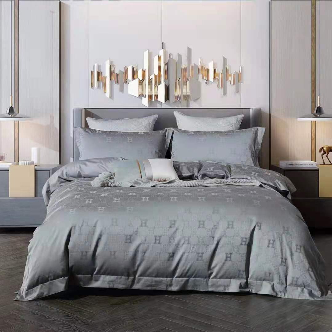 厂家直销2.5米宽幅纯棉提花贡缎布料 80支全棉素色蚕丝被提花布