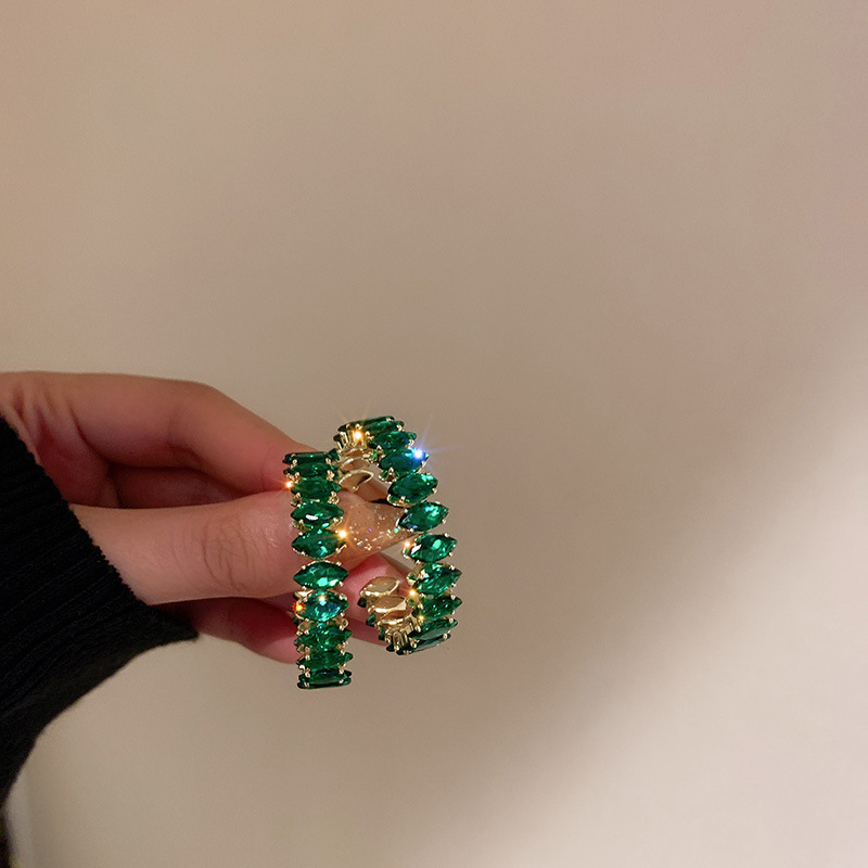 银针绿色花朵镂空锆石耳环轻奢高级感耳钉精致时尚耳饰设计感小众|undefined