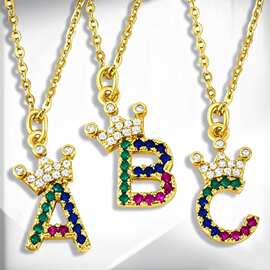 亚马逊热销26英文字母彩色锆石铜镀真金皇冠吊坠水晶项链百搭