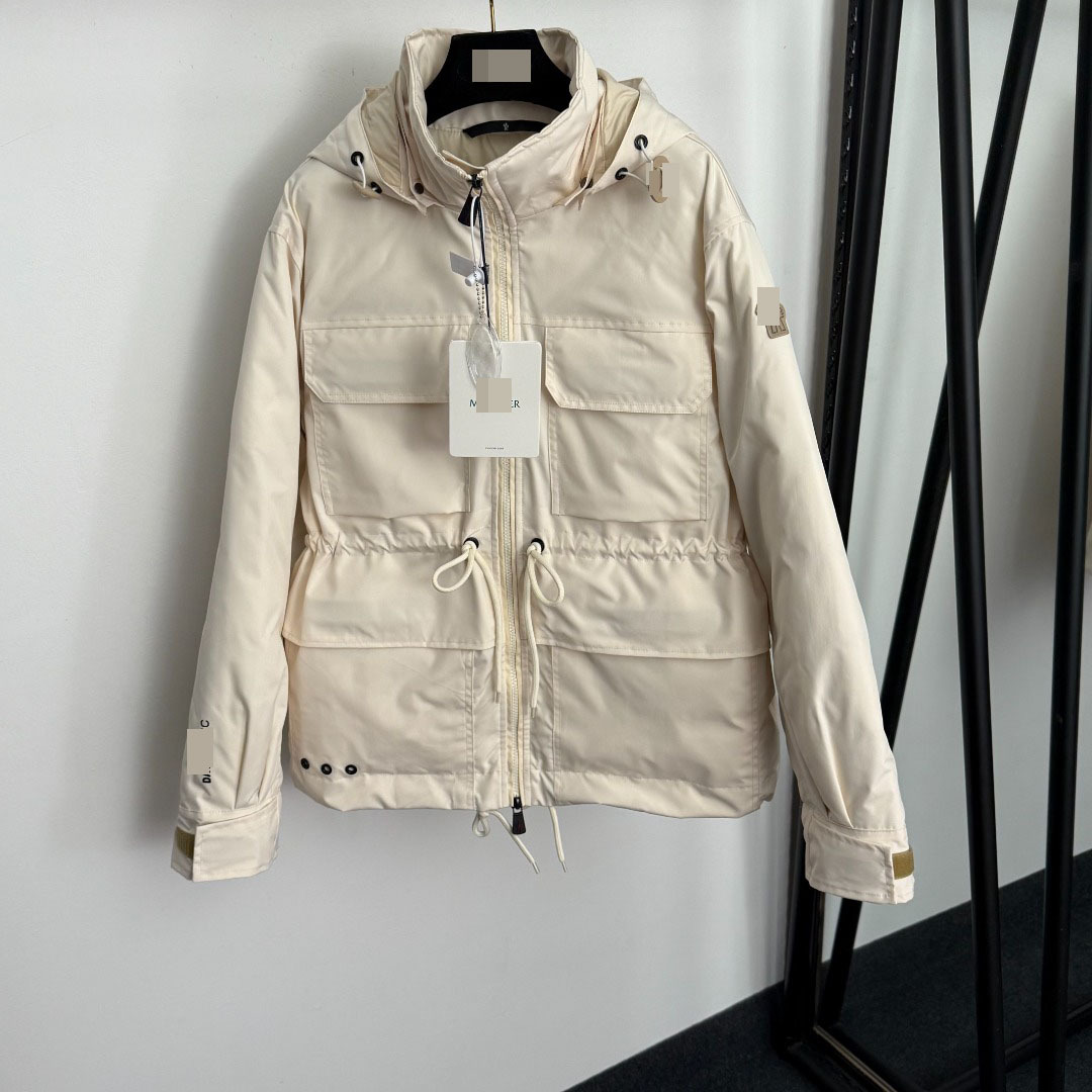 深圳南油高端女魔术贴袖口口袋收腰长袖连帽冲锋衣羽绒服帽子可拆