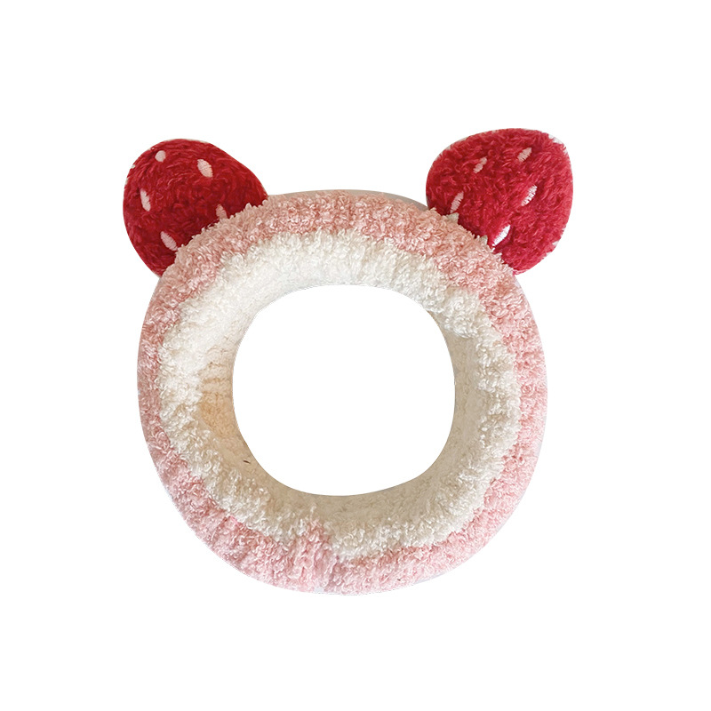 Linda fresa cara lavado diadema femenina felpa diadema Internet celebridad 2022 nuevo estilo banda de pelo estilo coreano tocado accesorios de pelo de invierno