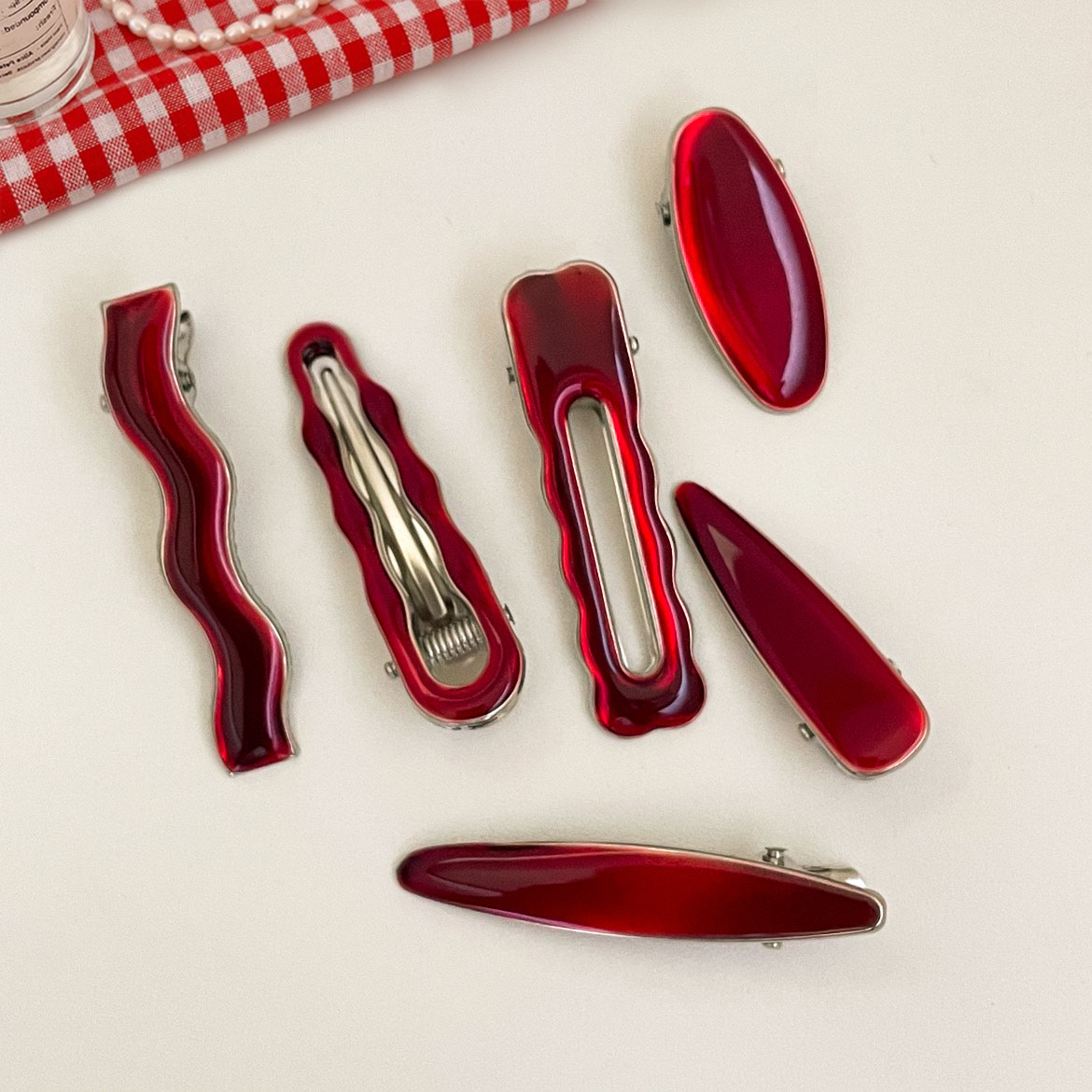 ''Ruby'' High-End Geometric Hairpin for Women, Red High-Looking Bangs Clip, Duckbill Clip, Hairpin Hair Accessory