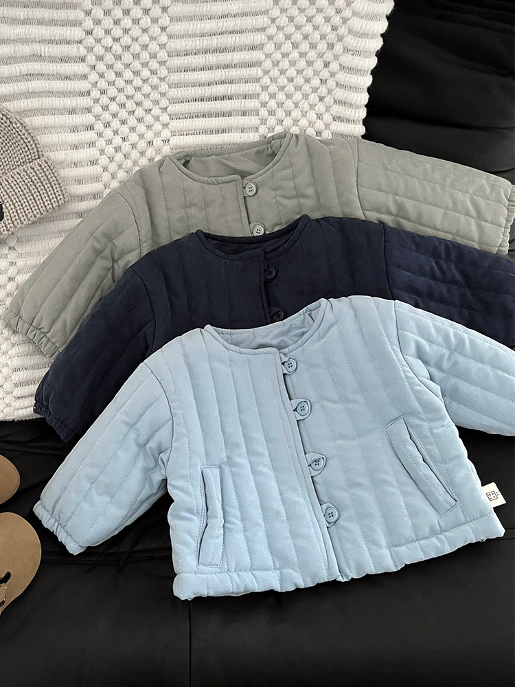 Baby invierno chaqueta de algodón nuevo estilo coreano extranjero para bebés de sexo masculino y femenino, ropa de algodón gruesa, chaqueta de algodón caliente para niños