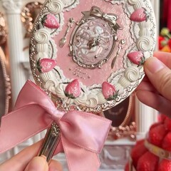 ✅新品花知晓草莓丘比特系列手持镜子公主少女风甜美限定粉色