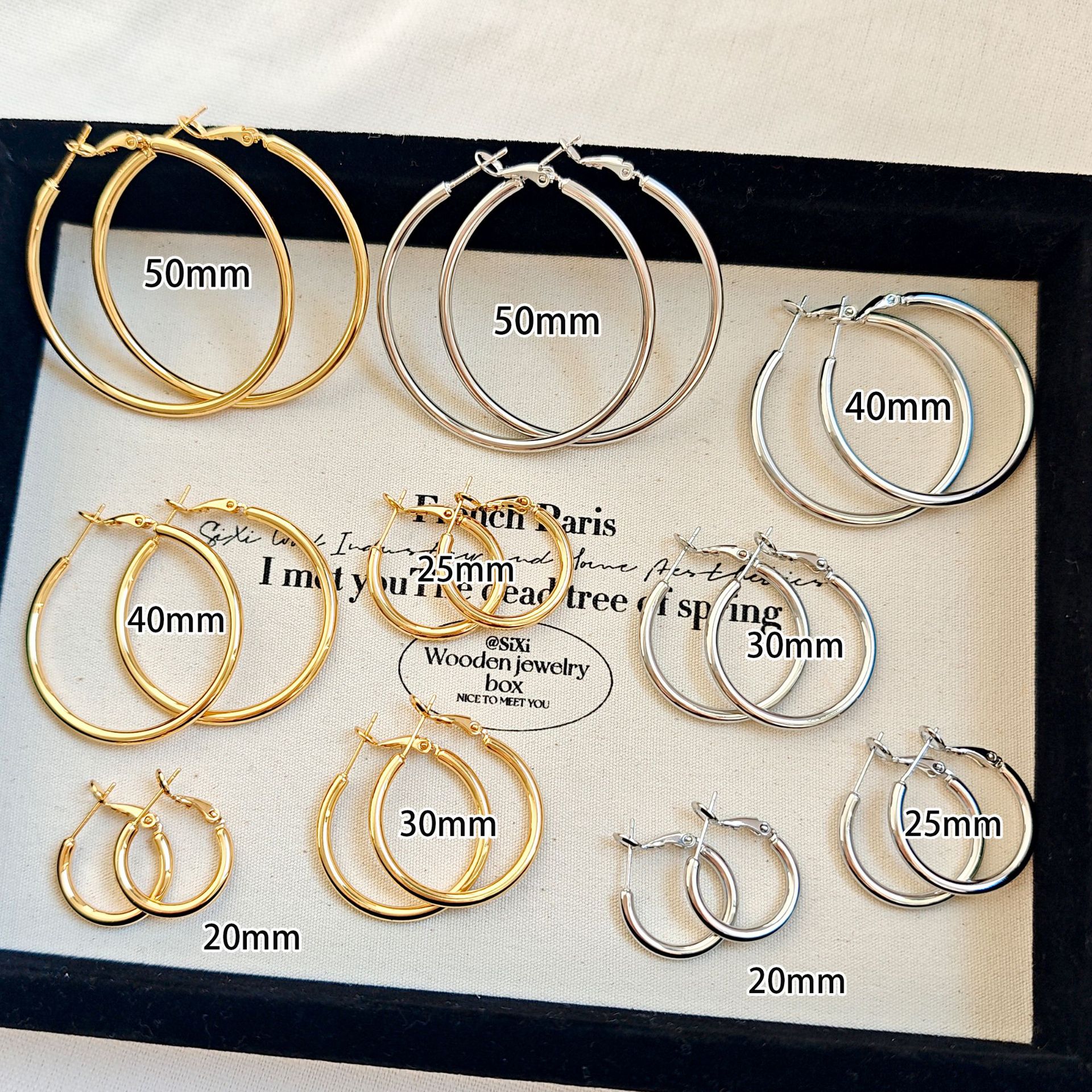 Classic Hoop Earrings For Women Unique Versatile Style_voghion.com