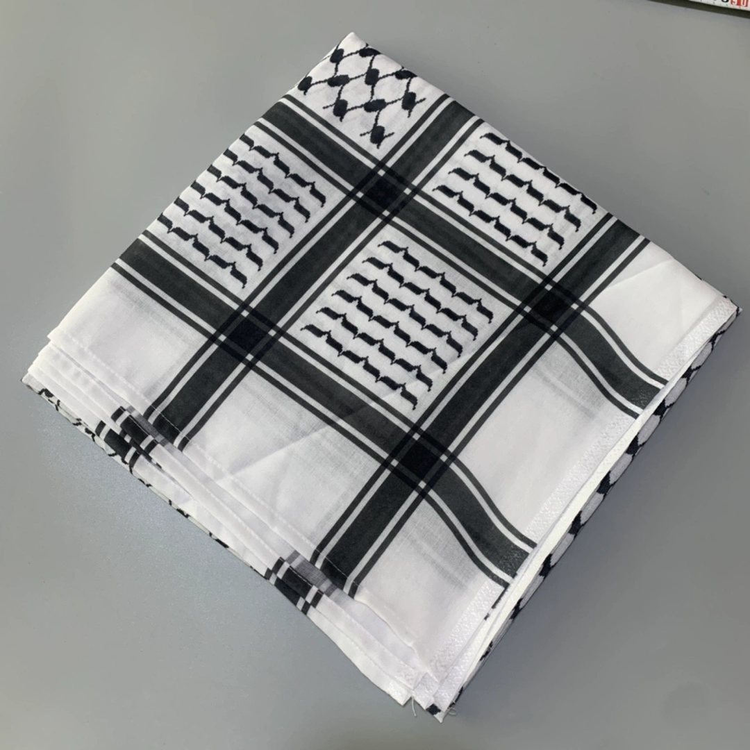 Arabic scarf, Amazon