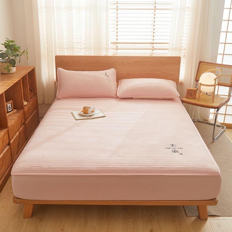 Cama de algodón sin teñido de comercio exterior tipo de cama de cama tipo A clase madre-infantil bordado agua lavado algodón fibra de soja barrera anti-deslizante