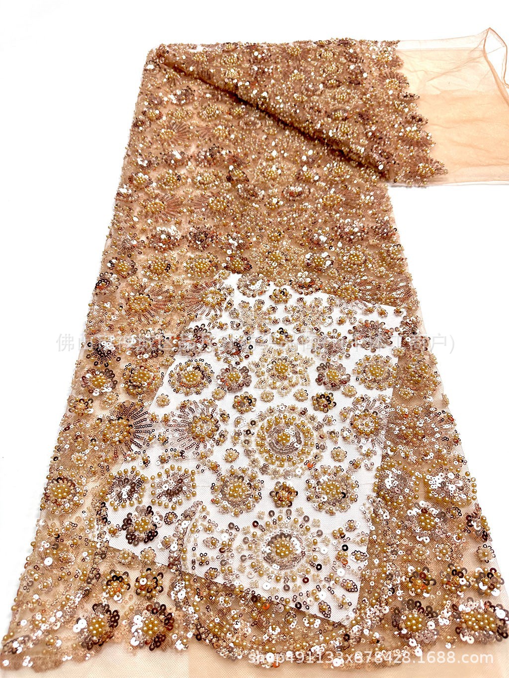 Redondo sol sequin clavado tela de malla de perlas vestido de boda de estilo nacional vestido de tela de banquete en stock