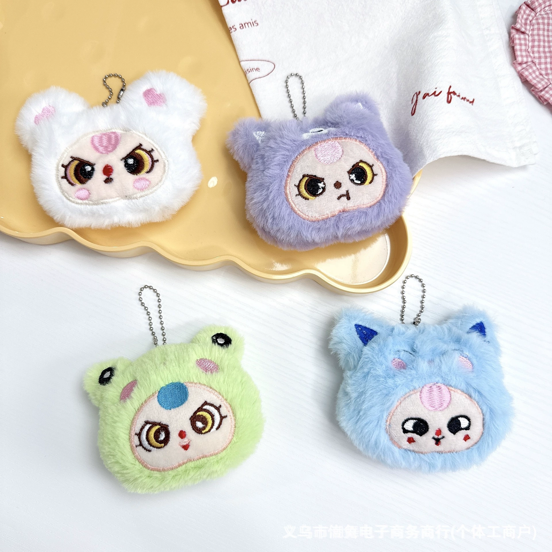 Новая скрипучая кукла-перевоплощение, головной убор для трехлеток, плюшевый кулон, медведь, капибара, брелок, кукла, партия кукол