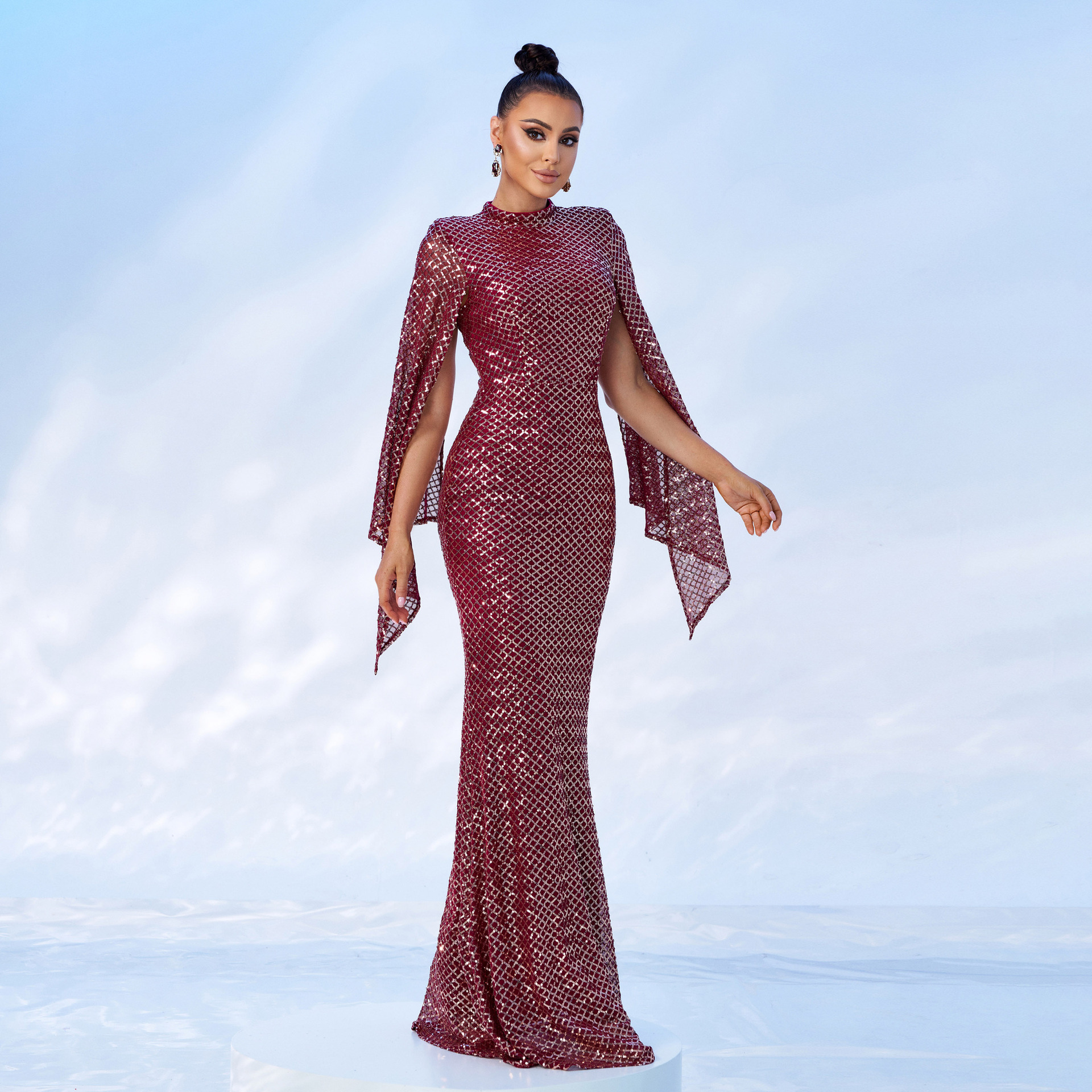 Long Sequinned Evening Dress For Prom And Banquet Women's Style_voghion.com