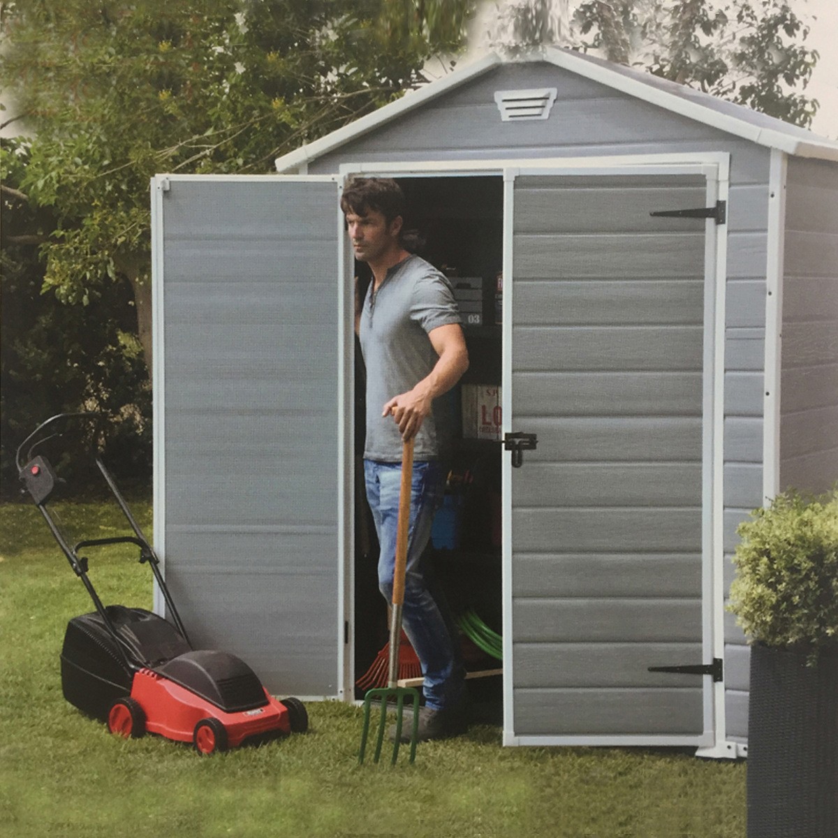 Jardín transfronterizo al aire libre patio sala de almacenamiento de herramientas de plástico móvil fácil de ensamblar casa de almacenamiento de basura verde