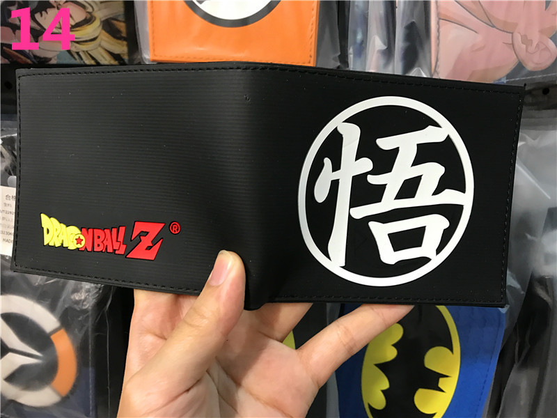 Anime Dragon Ball periférico dinero corto wukong Wu palabra estudiantes masculinos y femeninos corto monedero titular de la tarjeta en stock