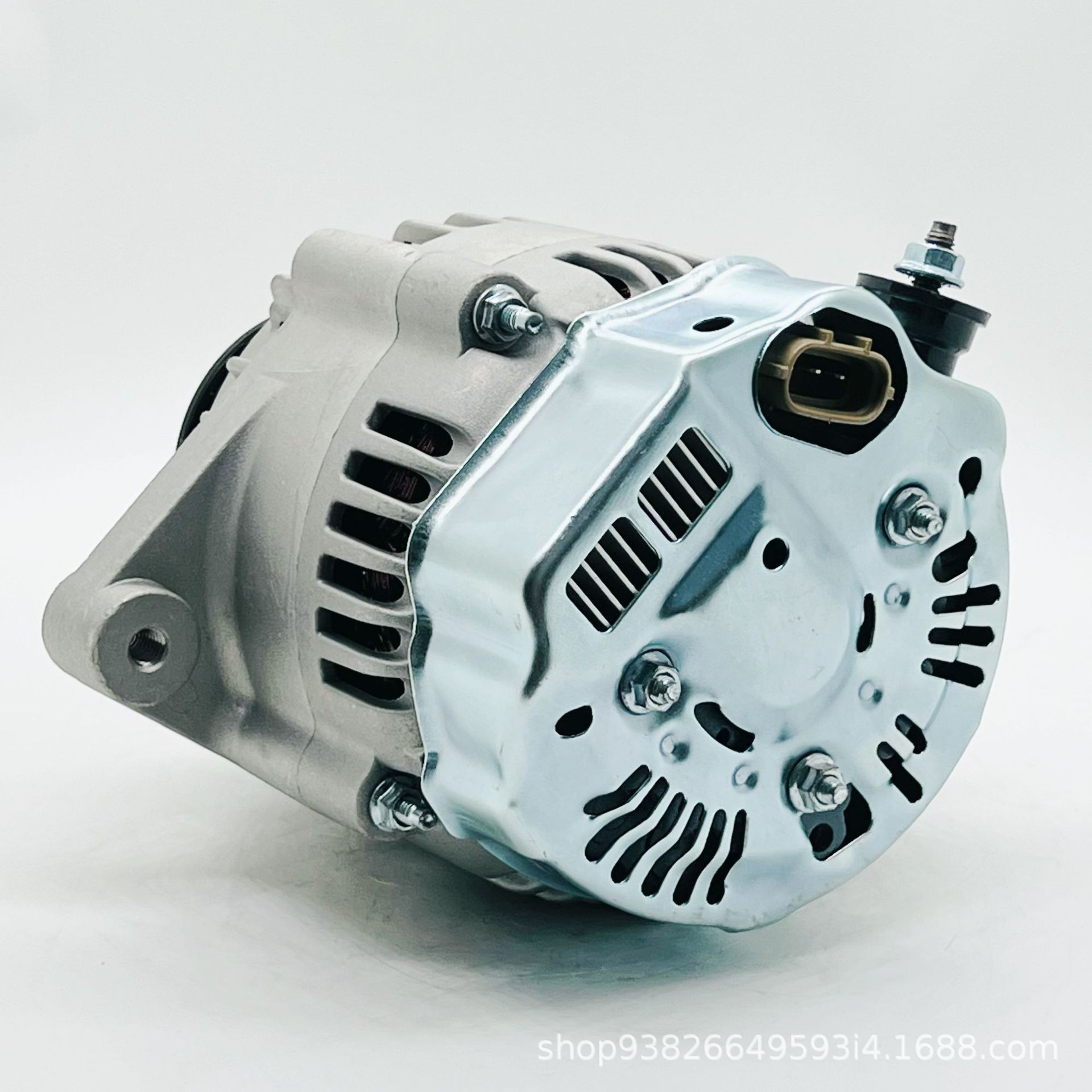 Suitable for Toyota Land Cruise 27060-17220 car generator assembly 27060-17171 direct sales